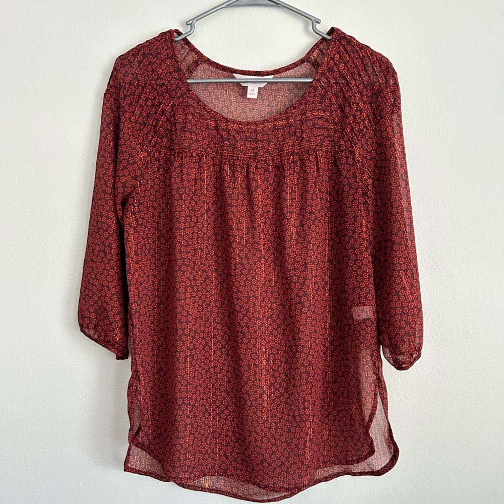 LC Lauren Conrad Top Flowers Shimmer Sheer Size M
